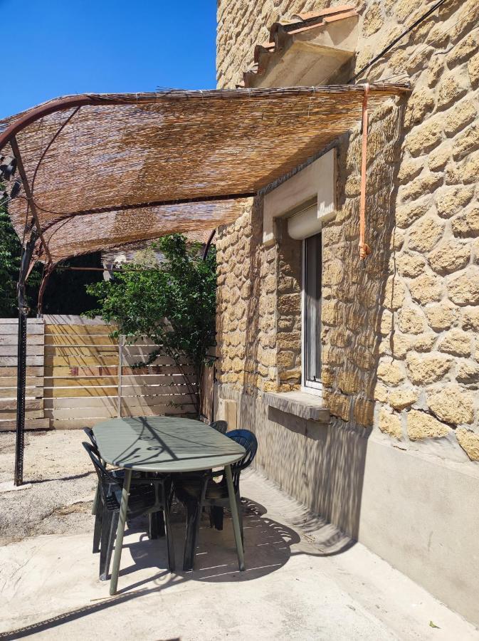 ארל Appartement Dans Partie De Mas En Camargue מראה חיצוני תמונה