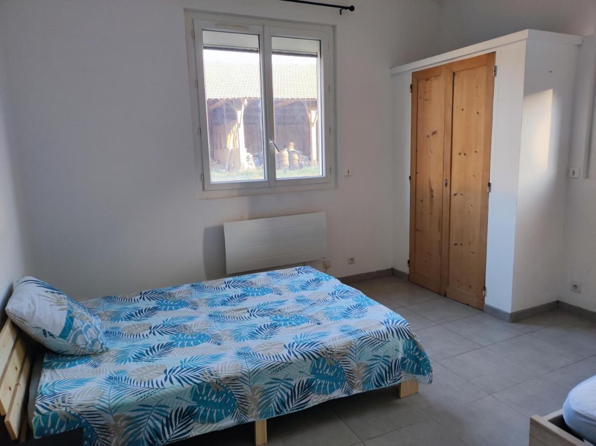 ארל Appartement Dans Partie De Mas En Camargue מראה חיצוני תמונה